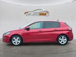 Mörkröd (röd) Begagnad 2014 Peugeot 308 Active Halvkombi | 89 900 kr (Marknadspris)