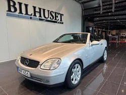 Silver Begagnad 1996 Mercedes SLK230 Cab | 59 900 kr
