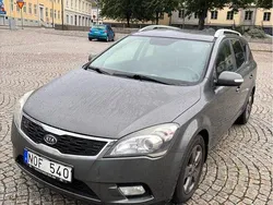Grå Begagnad 2010 Kia Ceed Sportswagon 4 Kombi | 25 000 kr