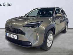 Grön Begagnad 2024 Toyota Yaris Cross Active SUV | 289 900 kr (Marknadspris)