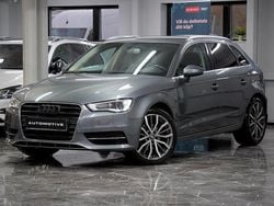 Grå Begagnad 2016 Audi A3 Sportback Attraction Halvkombi | 159 900 kr (Marknadspris)