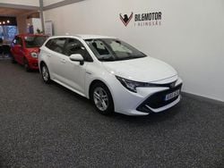 Vit Begagnad 2021 Toyota Corolla Active Kombi | 237 900 kr (Marknadspris)