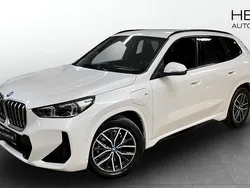 Vit (white) Begagnad 2024 BMW X1 M Sport SUV | 524 700 kr (Marknadspris)