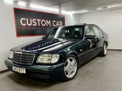 Svart Begagnad 1998 Mercedes S320 Sedan | 150 000 kr