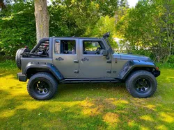 Svart Begagnad 2008 Jeep Wrangler Unlimited SUV | 239 000 kr (Marknadspris)