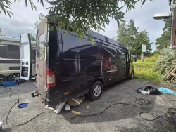 Blå Begagnad 2004 Mercedes Sprinter Van | 60 000 kr (Marknadspris)