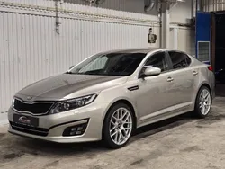 Grå Begagnad 2014 Kia Optima Sedan | 126 900 kr (Marknadspris)