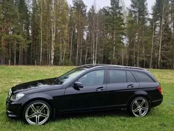 Svart Begagnad 2014 Mercedes C220 Kombi | 159 000 kr (Marknadspris)