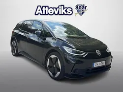 Svart Begagnad 2024 VW ID.3 Pro Halvkombi | 439 900 kr