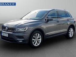Mörkgrå (grå) Begagnad 2019 VW Tiguan SUV | 229 900 kr (Bra pris)