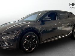 Grå (grey) Ny 2025 Kia EV6 Plus SUV | 665 400 kr (Lite dyr)