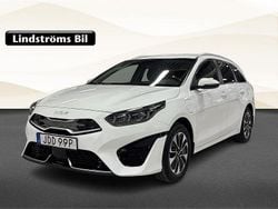 Vit Begagnad 2022 Kia Ceed Sportswagon Kombi | 229 900 kr (Marknadspris)