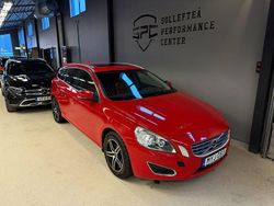 Röd Begagnad 2012 Volvo V60 Summum Kombi | 99 900 kr