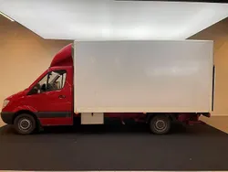 Röd Begagnad 2014 Mercedes Sprinter Van | 249 900 kr (Superpris)