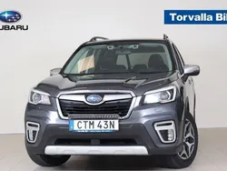 Grå Begagnad 2020 Subaru Forester SUV | 249 900 kr (Marknadspris)