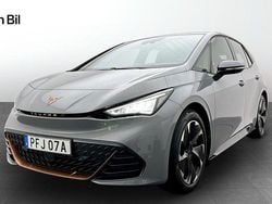 Ljusgrå (vapor grey) Begagnad 2023 Cupra Born e-Boost Halvkombi | 269 900 kr (Marknadspris)