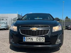Svart Begagnad 2013 Chevrolet Cruze Halvkombi | 49 900 kr