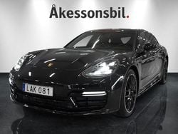 Svart Begagnad 2018 Porsche Panamera Sport Turismo Kombi | 619 000 kr