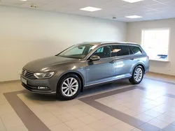 Mörkgrå (grå) Begagnad 2016 VW Passat GT Kombi | 109 900 kr (Dyr)