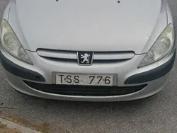 Grå Begagnad 2003 Peugeot 307 Halvkombi | 25 269 kr (Marknadspris)