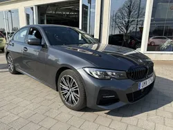 BMW 330e