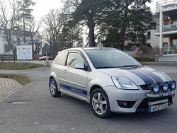 Silver Begagnad 2005 Ford Fiesta ST Halvkombi | 24 990 kr (Marknadspris)