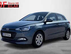 Blå Begagnad 2016 Hyundai i20 Comfort Halvkombi | 89 500 kr (Lite dyr)