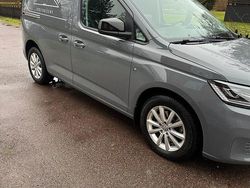 Begagnad 2024 VW Caddy Minibuss | 307 000 kr (Marknadspris)