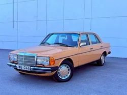 Mercedes 230
