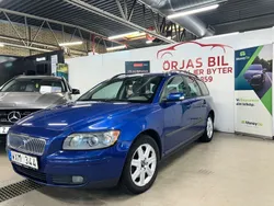 Blå Begagnad 2006 Volvo V50 Kinetic Kombi | 34 900 kr (Marknadspris)