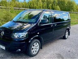 Svart Begagnad 2011 VW T5 Van | 75 000 kr (Lite dyr)