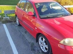 Röd Begagnad 2008 Seat Ibiza Halvkombi | 15 499 kr (Bra pris)