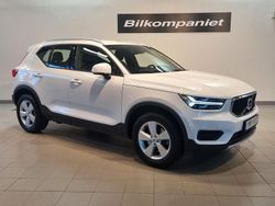 Vit Begagnad 2021 Volvo XC40 Momentum SUV | 289 900 kr (Marknadspris)