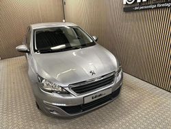 Silver Begagnad 2016 Peugeot 308 Halvkombi | 124 900 kr (Marknadspris)