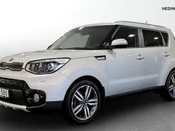 Grå (silver) Begagnad 2017 Kia Soul SUV | 174 900 kr (Marknadspris)