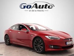 Röd Begagnad 2018 Tesla Model S Halvkombi | 259 900 kr (Marknadspris)