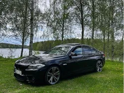 Svart Begagnad 2010 BMW 530 Comfort Edition Sedan | 127 000 kr (Dyr)