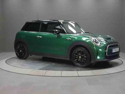 Grön Begagnad 2023 Mini Cooper SE Halvkombi | 215 000 kr