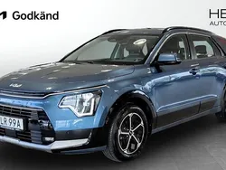 Blå (blue) Begagnad 2022 Kia Niro SUV | 269 900 kr