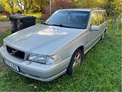 Grå Begagnad 2000 Volvo V70 Standard Kombi | 3 000 kr (Superpris)