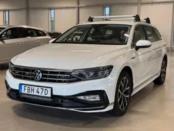Vit Begagnad 2021 VW Passat R-line Kombi | 299 900 kr (Lite dyr)