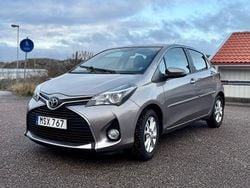 Begagnad 2015 Toyota Yaris Halvkombi | 99 000 kr (Marknadspris)