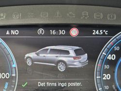 Vit Begagnad 2016 VW Passat GTE Kombi | 145 000 kr (Marknadspris)