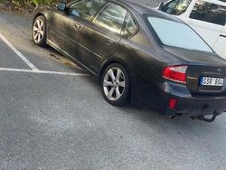 Grå Begagnad 2008 Subaru Legacy Sedan | 40 000 kr
