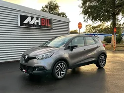 Grå Begagnad 2014 Renault Captur Version S SUV | 99 900 kr (Marknadspris)