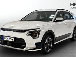 Vit Begagnad 2022 Kia e-Niro SUV | 309 900 kr (Marknadspris)
