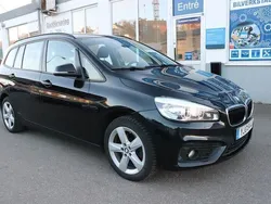 Svart Begagnad 2016 BMW 218 Gran Tourer Advantage Minibuss | 127 900 kr (Marknadspris)