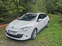 Vit Begagnad 2012 Renault Mégane GrandTour Kombi | 42 000 kr (Bra pris)