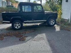 Begagnad 2000 Land Rover Defender Pickup | 400 000 kr