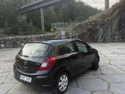 Svart Begagnad 2010 Opel Corsa Enjoy Halvkombi | 35 000 kr (Marknadspris)